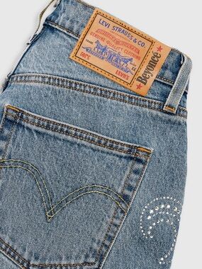 Levi's Light Blue Denim Jeans with Leather Patch